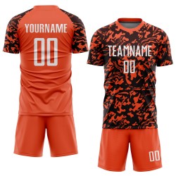 Maillot de football personnalisé par sublimation orange, blanc et noir